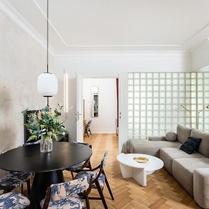 Appartement met Vier Kamers